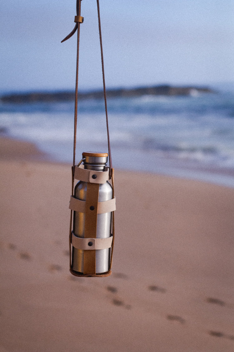 BOTTLE HOLDER