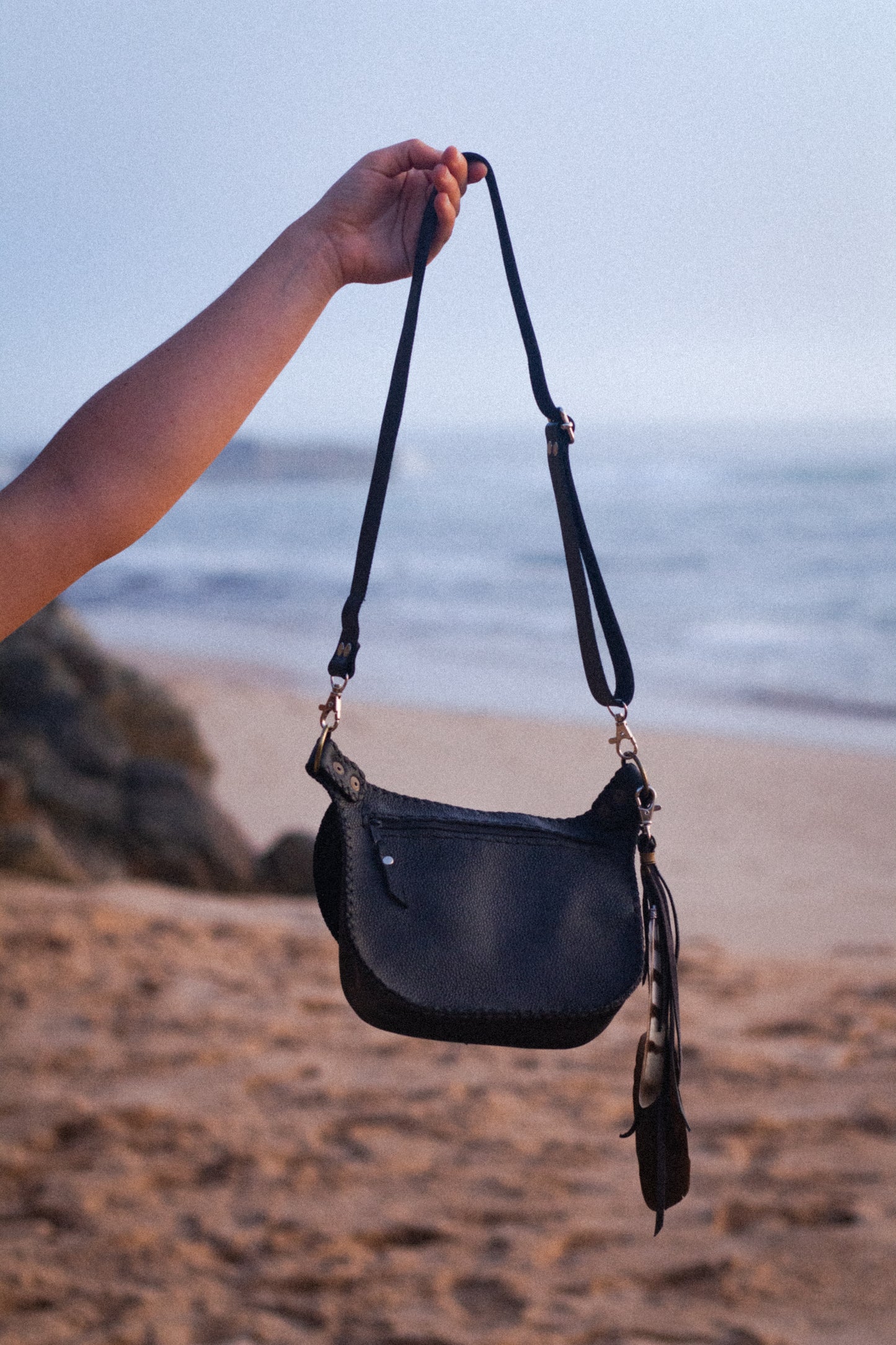 BOLSA AVEIA :: Obsidiana Manta Huichol